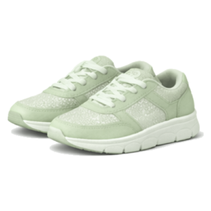Sneakers Online Only
